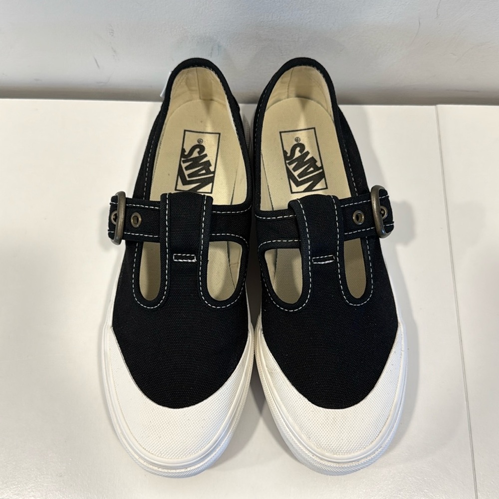 Vans Style 93 Mary Jane Sneakers Size 7